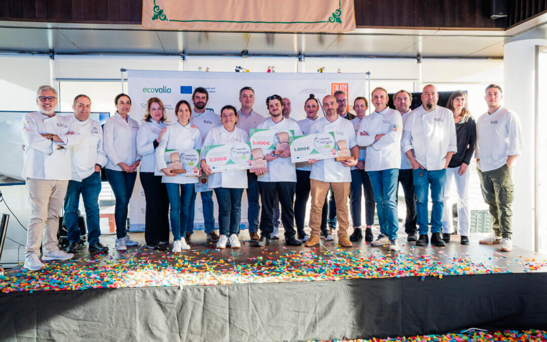 Jorge Muñoz y Jacqueline Rodríguez ganan la quinta edición del concurso de cocina ecológica Biorestauración